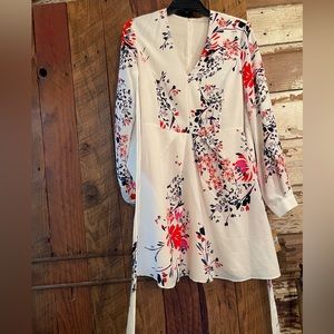 NWT!! Size 0 floral and cream dress with tie waist sash and pleats!